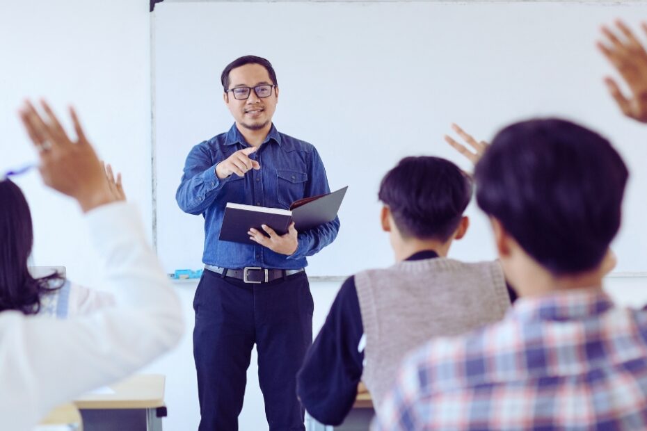 Artificial Intelligence is ruining the student-teacher relationship